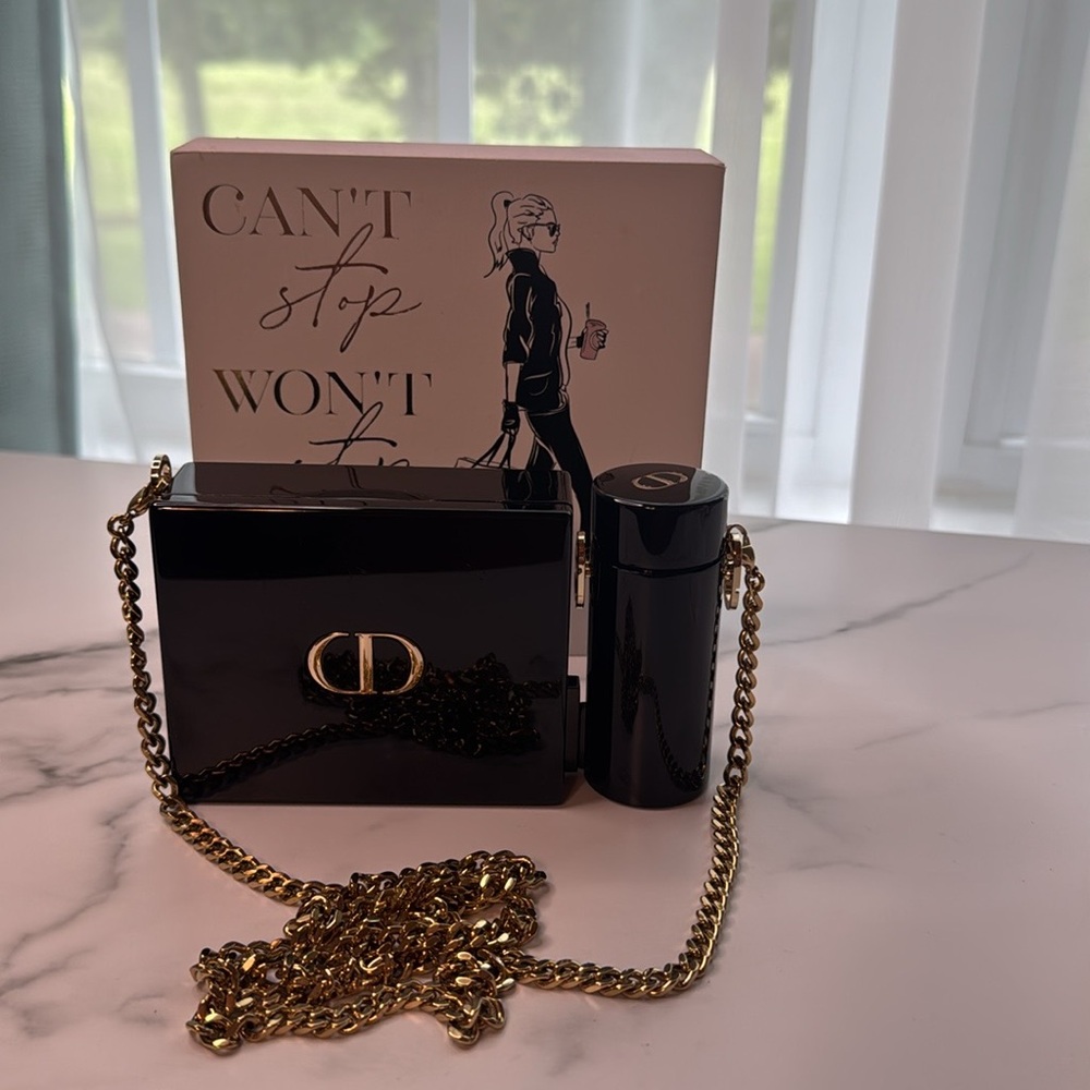 Sharing Yours & Mine Like & Share to Be Notified ✨ - Picture 2 of 12